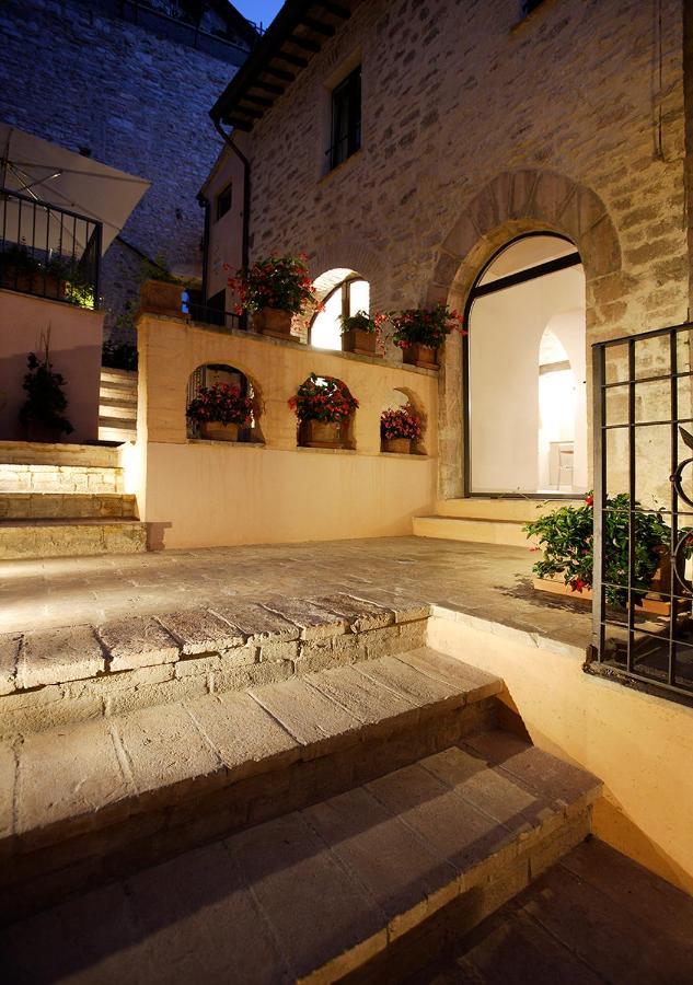 Hotel Sorella Luna Assisi Esterno foto