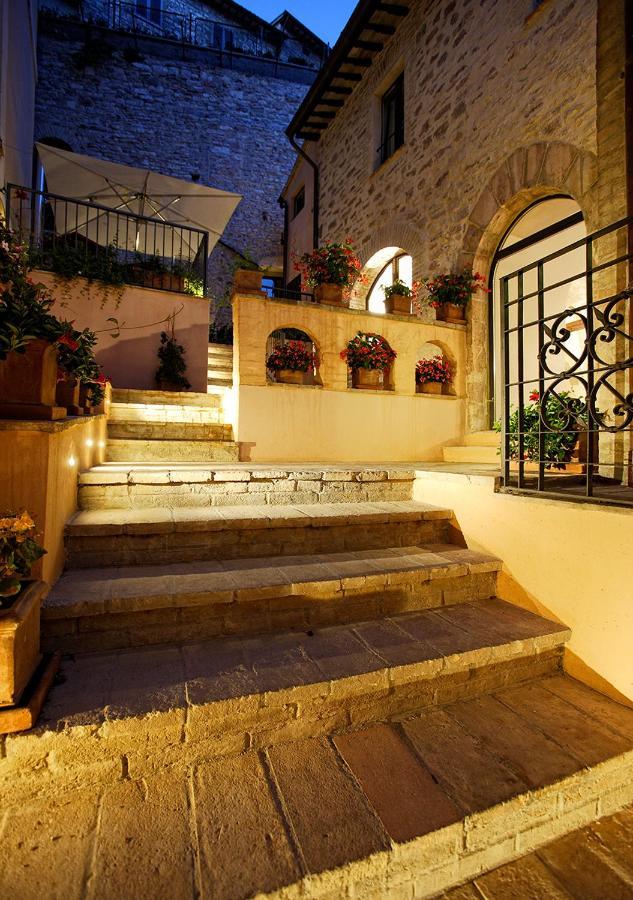Hotel Sorella Luna Assisi Esterno foto